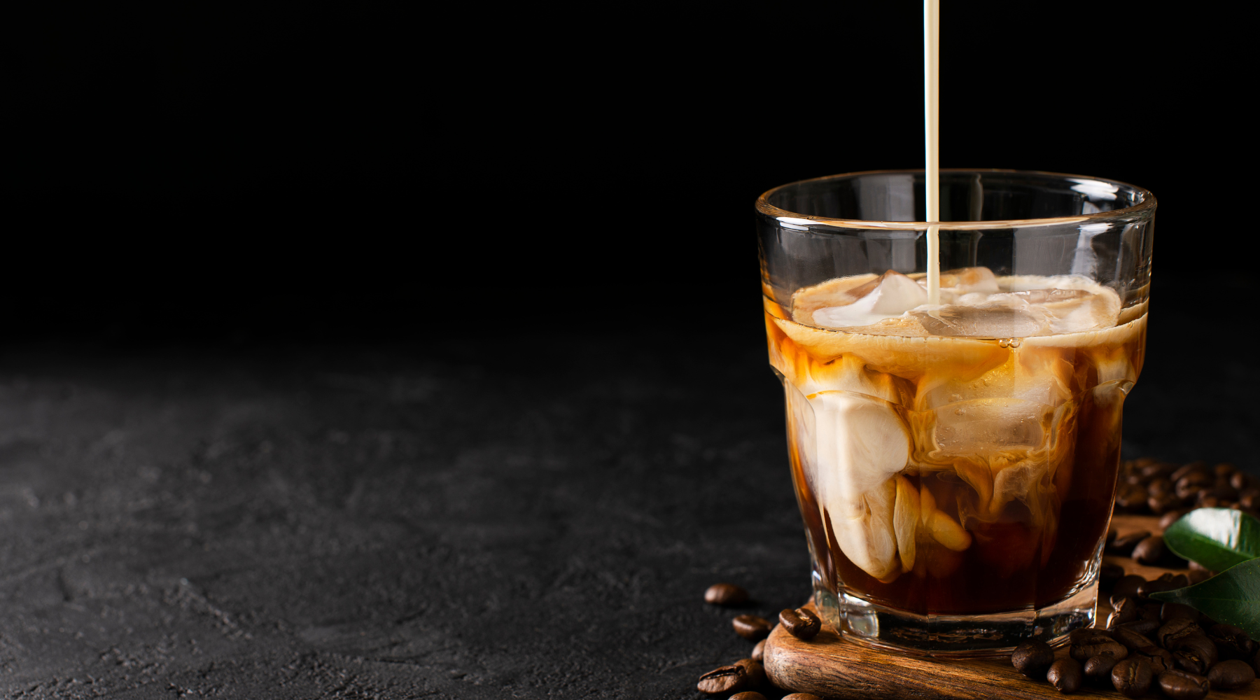 http://portfoliocoffee.ca/cdn/shop/articles/Cold_Brew_vs_Iced_Coffee_Which_Coffee_Is_Better_For_You.png?v=1666042803